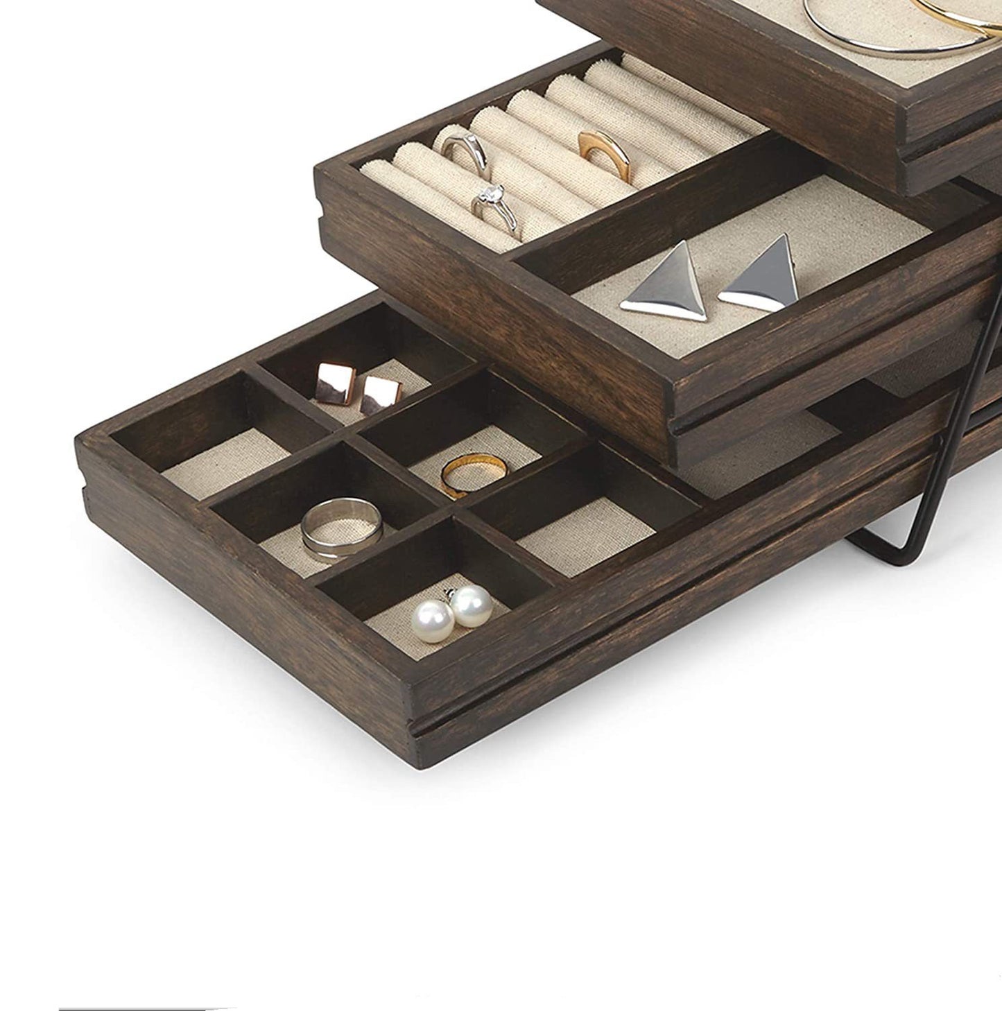Présentoir à bijoux 3 niveaux en bois de pin, design rétro avec structure métallique noire, idéal pour organiser et exposer des bijoux tels que bagues, colliers et bracelets.