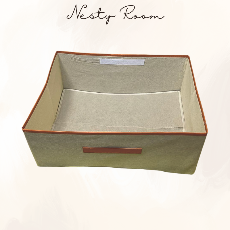 Organisateur de rangement pour vêtements, beige, dimensions 50 x 40 x 20 cm. Pliable, empilable et dispose d'un séparateur à scratcher.